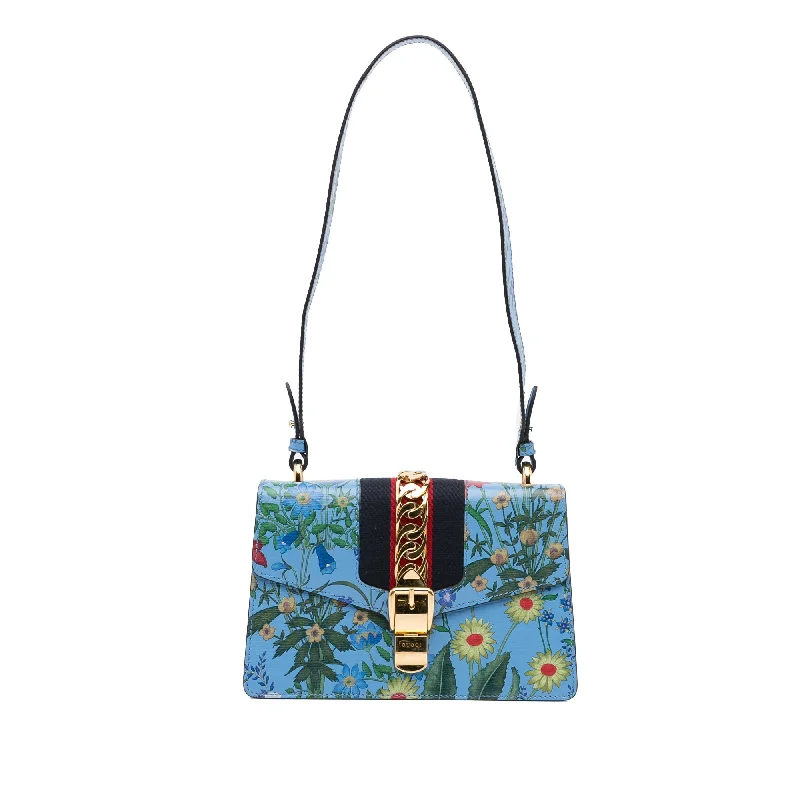 Women Gucci bags with a zip - around closure for securityGucci Sylvie Floral Blue