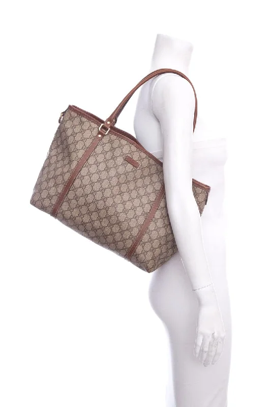 Women Gucci bags with a front - zip pocket for small itemsGucci Nice GG Monogram Canvas Tote