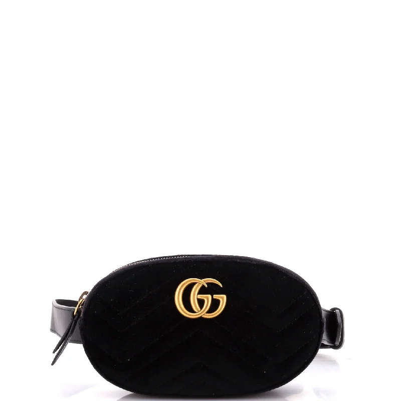 Women Gucci tote bags in GG Supreme canvas for a branded feelGG Marmont Belt Bag Matelasse Velvet