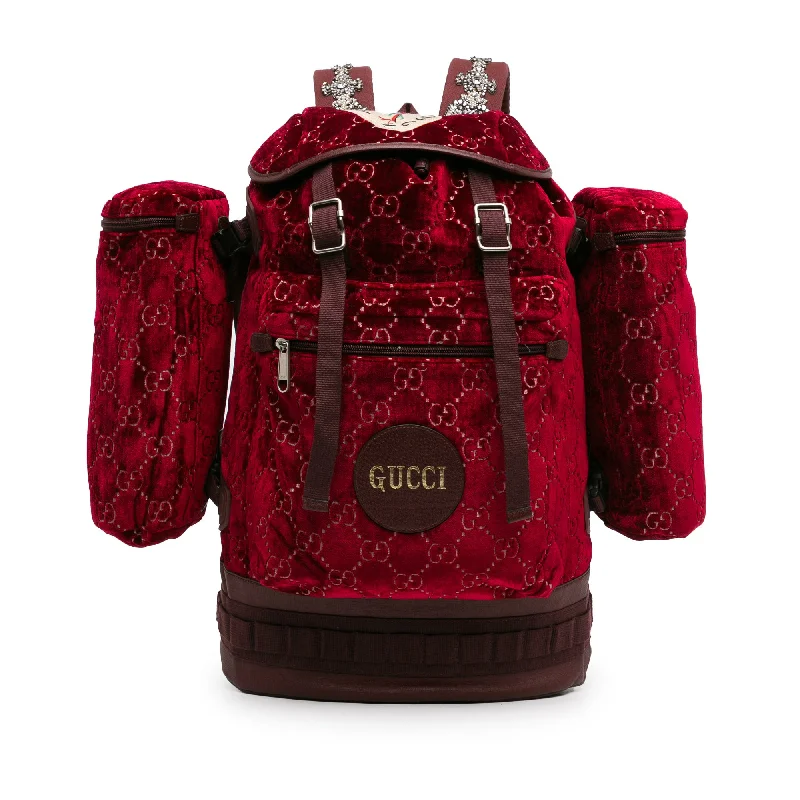 Gucci Marmont bags for women with a contrast - colored interiorRed Gucci Large GG Velvet Heart Alpina Backpack