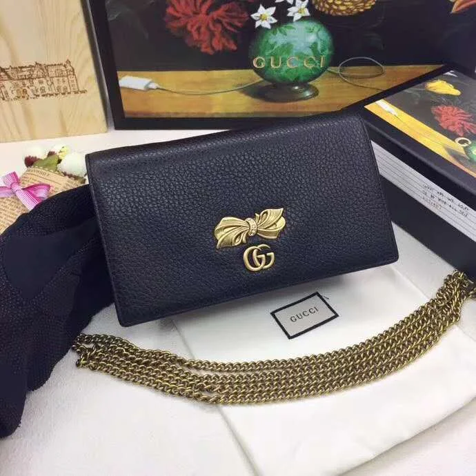 Ladies Gucci Dionysus bags with a star - shaped charmGucci Bags