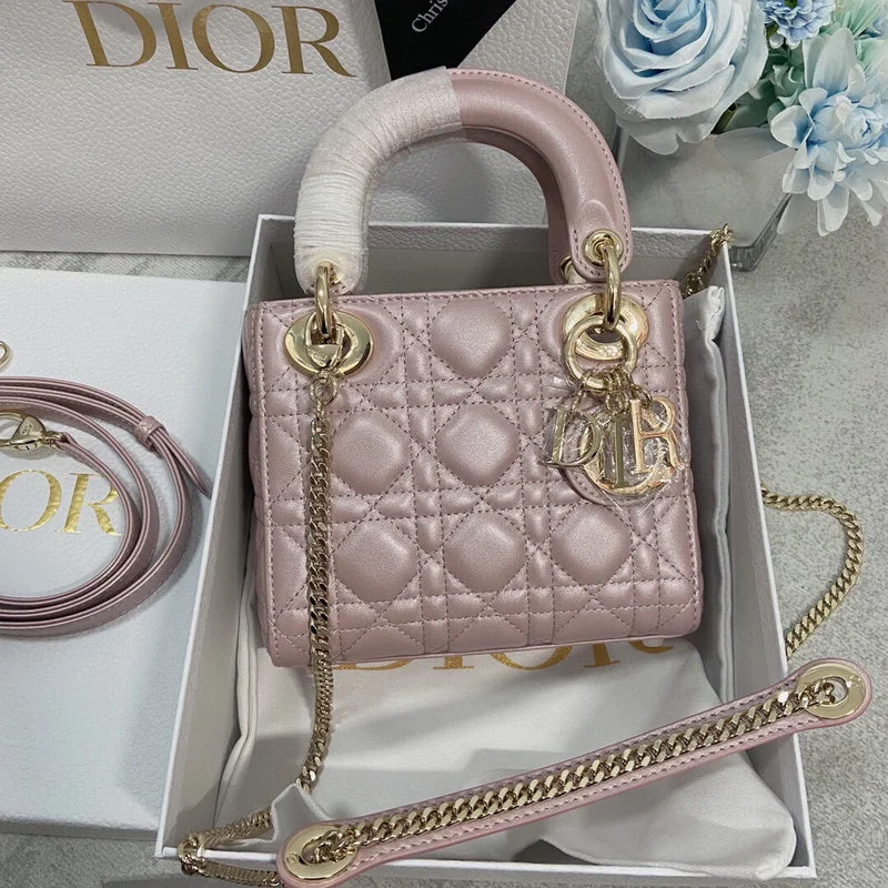 Christian Dior bags with a detachable coin purse insideBC - Dior Bags - 1149