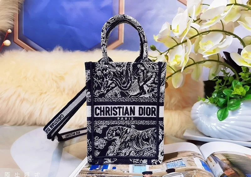 Christian Dior bags with a detachable coin purse insideChristian Dior  Bags - 3760