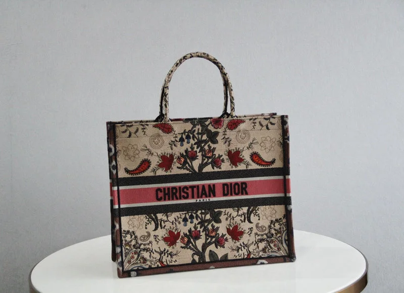 Christian Dior Saddle bags with a distressed leather finishChristian Dior  Bags - 3761