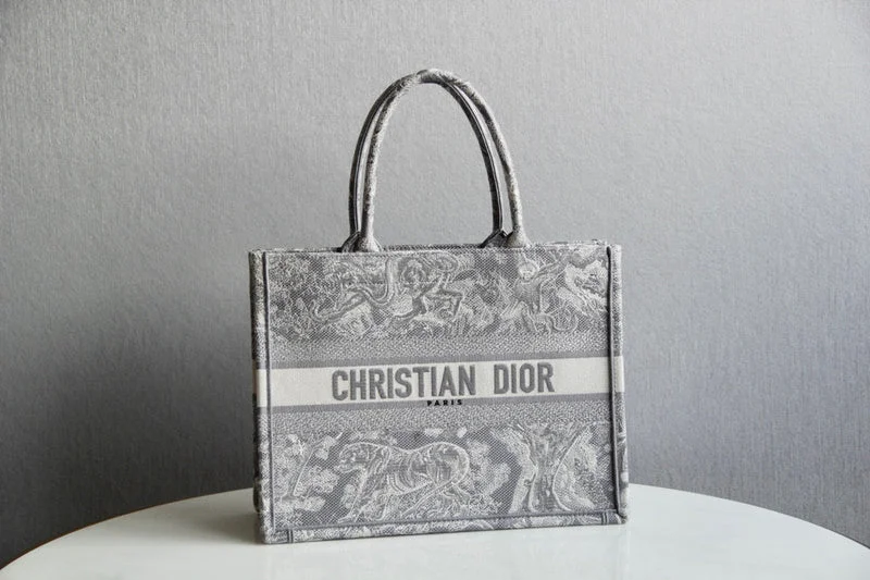 Christian Dior handbags with a back - pocket for quick storageChristian Dior  Bags - 3811