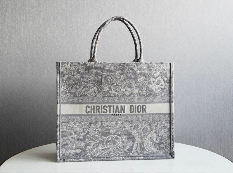 High - fashion Christian Dior bags with a geometric patternChristian Dior  Bags - 3816