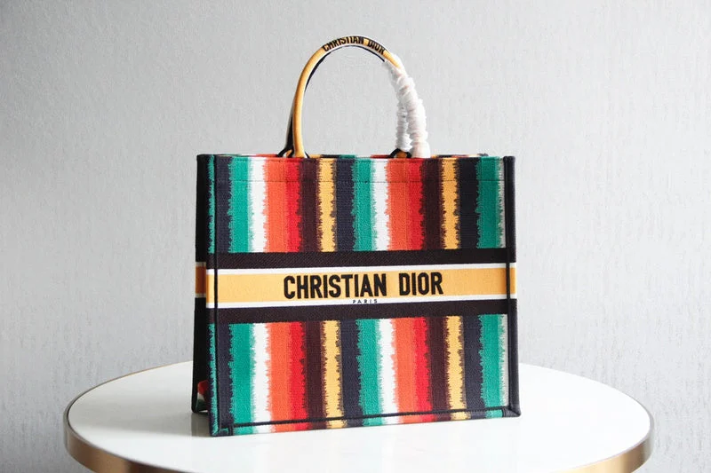 Stylish Christian Dior shoulder bags with a tassel - adorned zipperChristian Dior  Bags - 3825