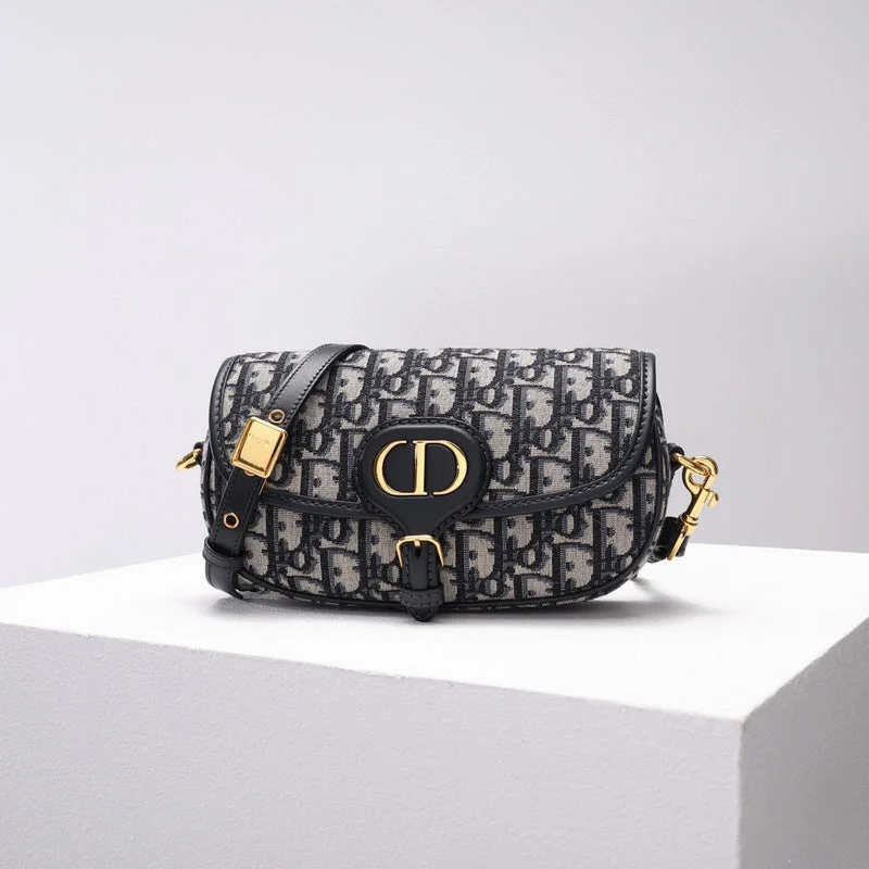 Christian Dior handbags with a removable shoulder strap for versatilityChristian Dior  Bags - 4004