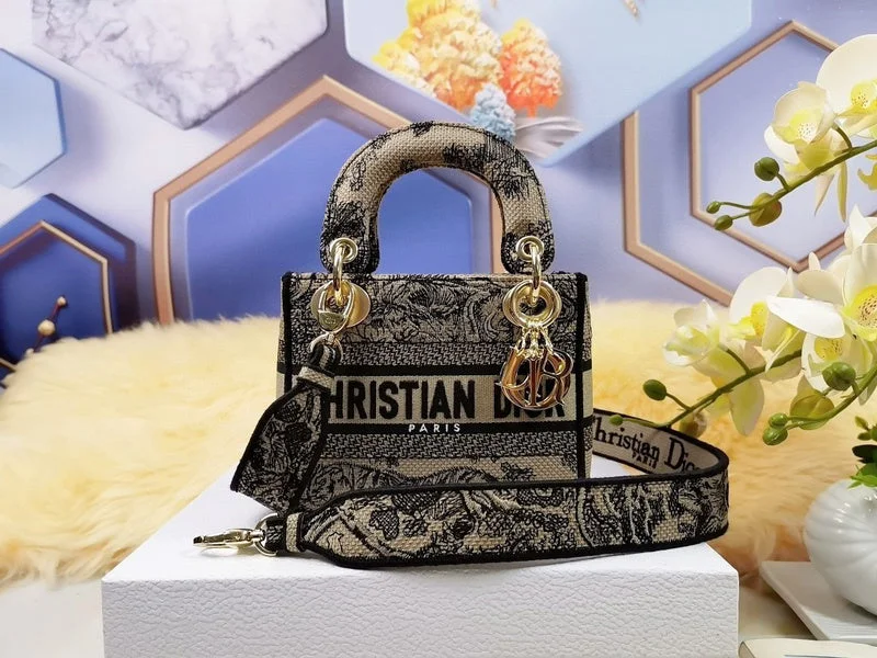 Christian Dior handbags with a back - pocket for quick storageChristian Dior  Bags - 4067