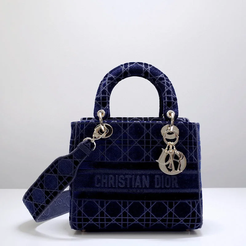 Christian Dior bags with a quilted pattern and gold - toned hardwareChristian Dior  Bags - 4122