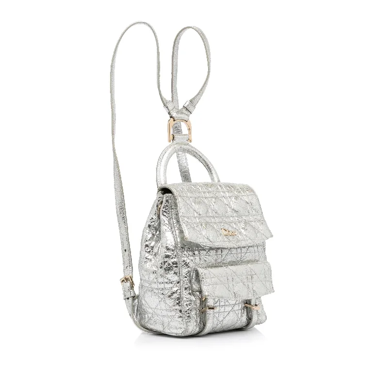 Christian Dior Saddle bags with a studded trim for a bold lookDior Cannage Stardust Backpack (q2ehmA)