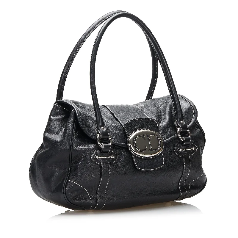 Christian Dior tote bags with a double - handle and shoulder - strap optionDior CD Flap Leather Shoulder Bag (SHG-RJFHi8)