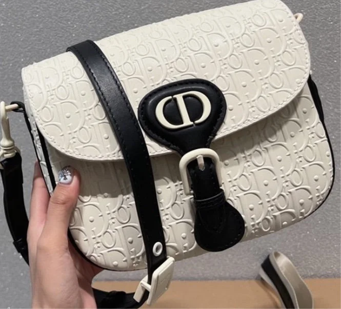 Christian Dior handbags with a detachable mirror for on - the - go touch - upsDior crossbody woman handbag