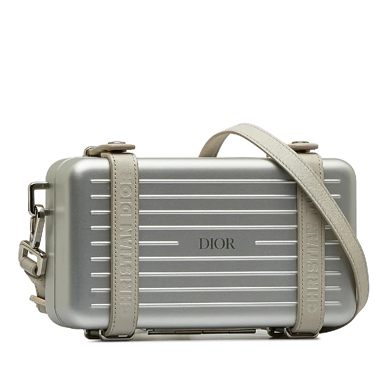 Christian Dior bags with a zip - top closure and multiple compartmentsDior Dior x Rimowa Personal Utility Case (7821cF)