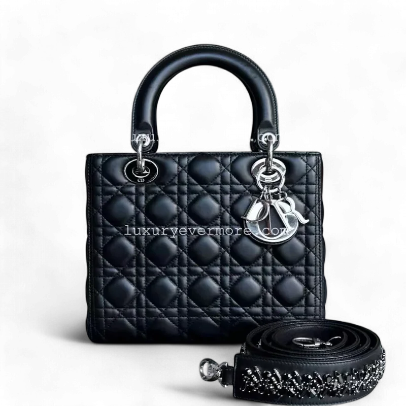 Contemporary Christian Dior handbags with a unique shape*Rare* Dior Lady Medium - Black Limited Edition