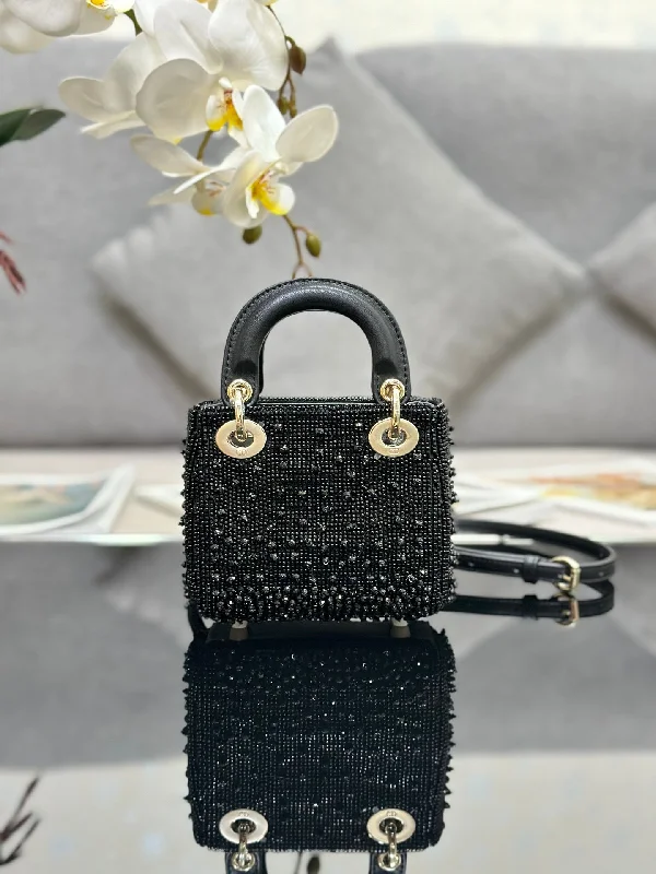 Christian Dior handbags with a detachable mirror for on - the - go touch - upsWF - Dior Bag - 006